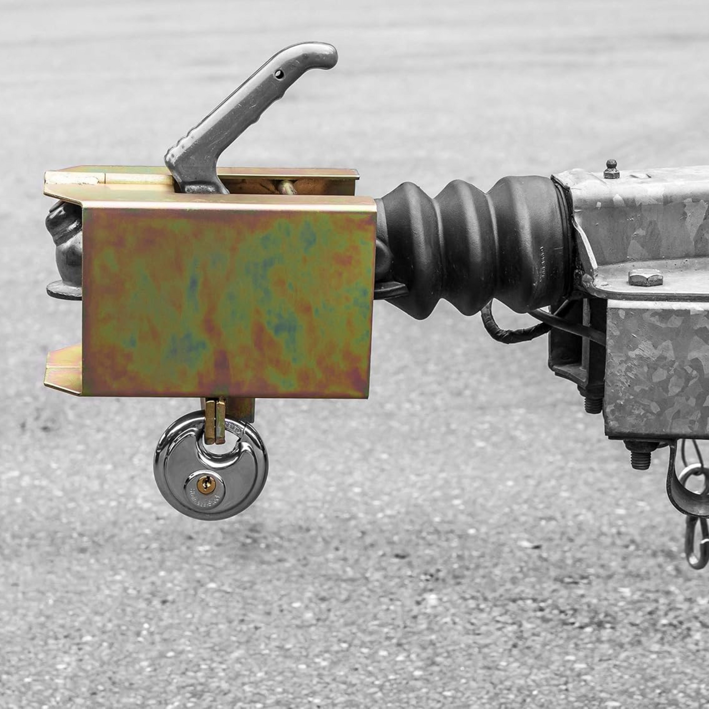 Kastensicherung – Anhängerschloss mit Bügelschloss